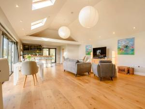 1 Bed in Upham 90771