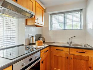 2 Bed in Croyde 92387