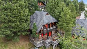 urige Hochgamshütte auf 1800m Nähe Skilift mit Sauna, Kamin & Panoramablick