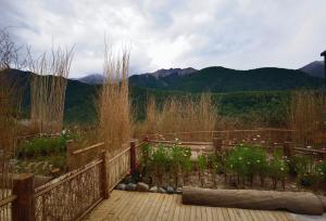 Siguniang Mountain Lanxi Wild Luxury Hotel