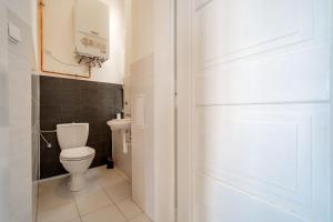 Grand Old Town Suites