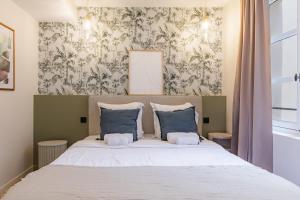 Elegant bright and air-conditioned 2 Bedroom apartment in Bastille