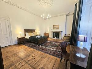 Period home newly renovated great neighbourhood