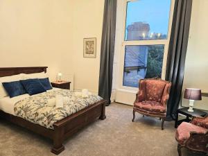 Period home newly renovated great neighbourhood