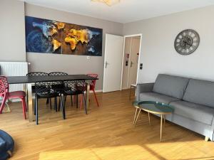 LE RIVIERA By Dream Apartments