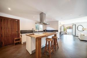 Villa Parcelas Del Golf Private Pool Family Marbella Escape