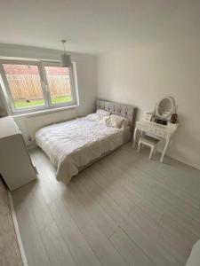 Docklands Apartment -Excel, o2 , Elizabeth Line