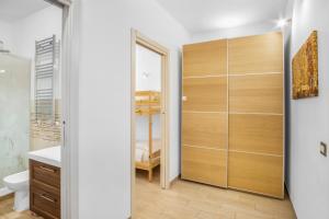 ArtStay Exclusive Apt Metro & Train