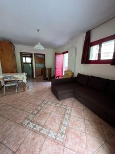 Accogliente appartamento con cucina e divano letto - Aprica