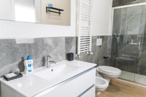 Bright Apartment 2 in Guido monaco