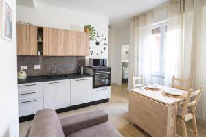 Bright Apartment 2 in Guido monaco