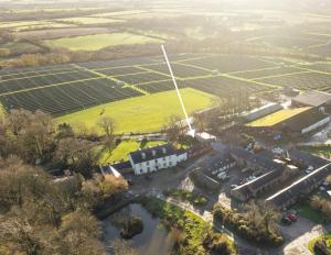 Peaceful Pembrokeshire Farm Cottage with Hot Tub