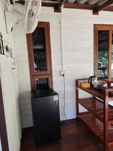 Peaceful Mountain Retreat in Ao Luek Tai