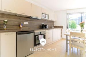 SELECTsoHOME - T2 entièrement rénové à quelques pas de la plage - POS07