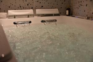 LOrée - Love Room Balneo by PRIM0 C0NCIERGERIE