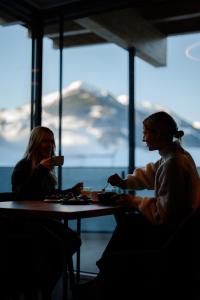 LH Suites Aparthotel - NEW since 2025