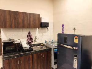 Ivy Good Vibes 302 C-Wing Oshiwara Mumbai