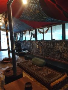 Apple garden cafe and stay