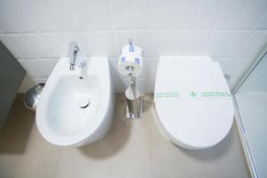 Navigli-Metro-Moda & Design District AC & Self Check-In