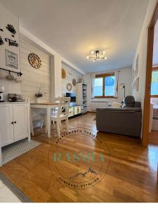 Rasmia Canfranc Estación