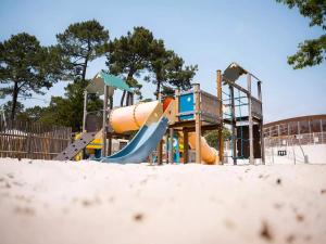 Les lodges des pins, bungalows paisibles dans les pins au cap ferret proche des pistes cyclables