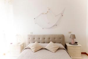 Bellissima stanza con parcheggio gratuito