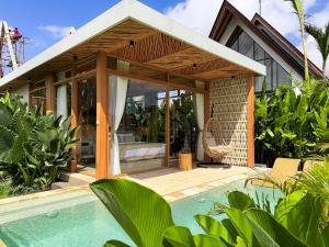 Desa Hut - Serene Tropical Hideaway Rice Fields near Seminyak