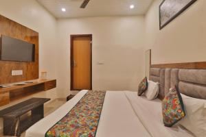 Hotel Golden Ramayan Elite Near Ram Temple With Free Parking & Wifi #Lift Available #Family Hotel #Best Hotel