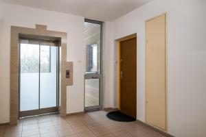 Bemowo 2-Bedroom Apartment by BookingHost