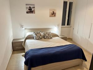 Nala & Leo central Seaview Apartment