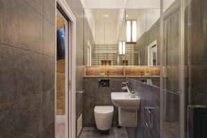Ground floor -studio-located in Notting Hill Gate