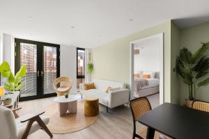 Modern York Flat ,Gym, Parking, 5 min to CityWall