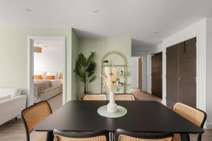 Modern York Flat ,Gym, Parking, 5 min to CityWall