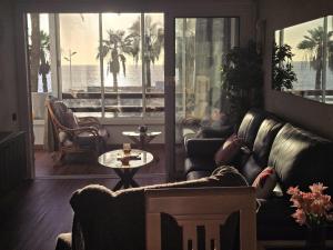 In front of the beach Arguineguin