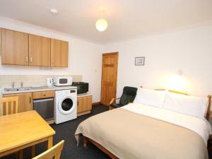 Orkney Studio Holidays