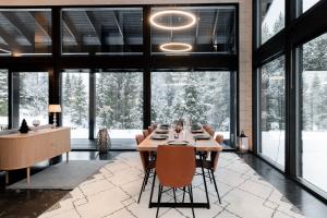 High-Quality 4BR Villa in Ruka - Private Hot Tub & Sauna