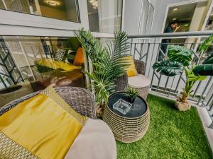 Spacious & Luxury 4BR Home across Okada and Solaire