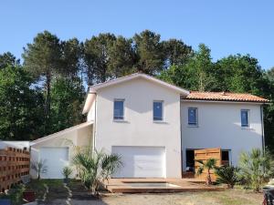 Maison au calme entre forêt Lac et océan