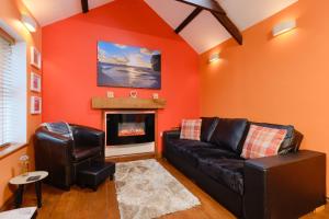 Finest Retreats - The Barn at St Just