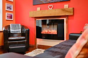 Finest Retreats - The Barn at St Just