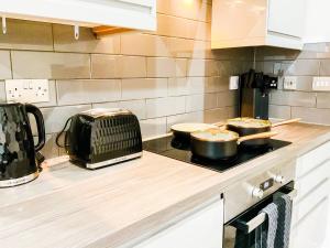 Spacious City Centre Apartment for Up to 5