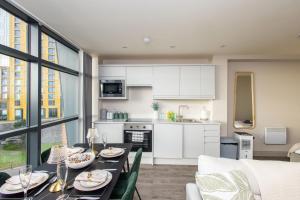 Central Leeds Apartment, Walk Everywhere , City Views