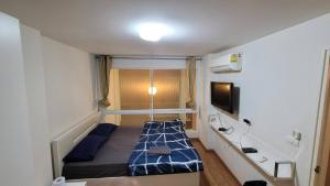 Moonloft condominium