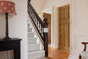 Victorian House Sleeps 14 Pool and Gardens