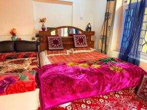 Habib Guest House GULMARG 11