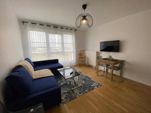 Blue By Dream Apartments