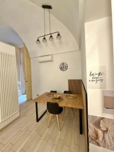 Domus Gazzara -Napoli Centro Storico