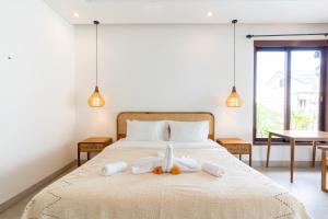 Canggu 3BR Private Pool Villa 3 min to Beach Finns