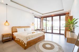 Canggu 3BR Private Pool Villa 3 min to Beach Finns