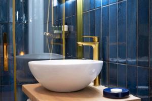 Blue Oasis Apartment Best Location